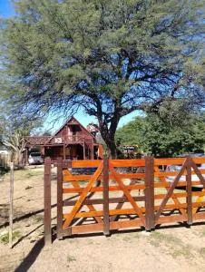 La Cabaña de los Osos. - Los Molinos