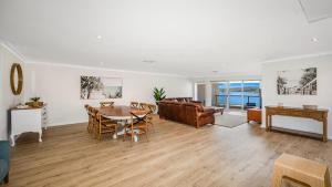 Oceanside - Ettalong Beach