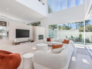 Luxury Mermaid Waters Holiday Home