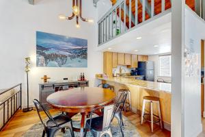 Making Waves, Unit B