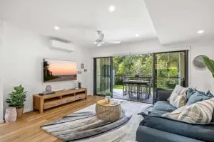 'Bonnyview' Elegant 4-Bed Home By the Beach - ماركولا