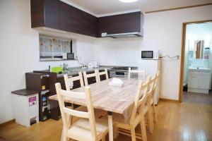 H2H VILLA鴫野西 三層公寓【JR京橋步行6分鐘】機場直達 容納6人3房1廳 自助入住 帶車位