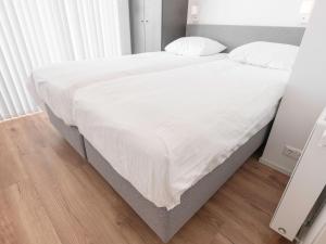 House in Zeeland near the Dyke