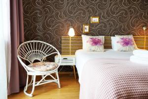 Apartment Memoir by SofiaSpot - central, metro to airport