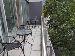 Spacious Apartment in Southbank - Sleeps 6