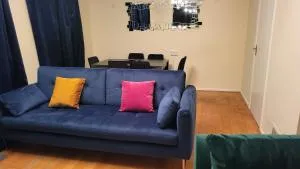 Garland Lovely House with Garden, Watford - 布希