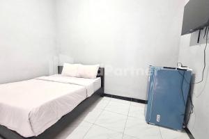 Vins Homestay Kroya Mitra RedDoorz