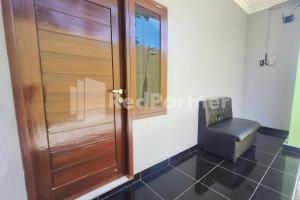 Vins Homestay Kroya Mitra RedDoorz