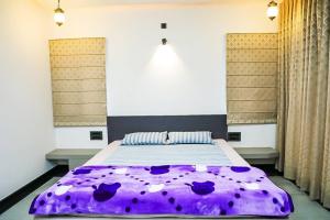 42 Acre Luxury Farm Stay in Sakleshpur by goREAL