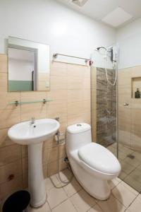 St. Marvin Studio M606