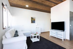 Home2Book Maison de la nature, Piscine Privée