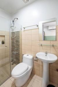 St. Marvin Studio M608