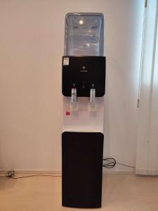 広々130平米 最大13名 駅徒歩4分 10Gwifi 夜のパーティーと飲み会禁止