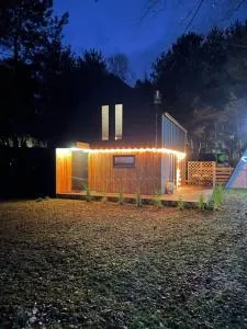 Domek Stodoła Całoroczny - 谢拉库夫