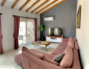 Likya Akik 2+1 Villa, Özel Havuzlu