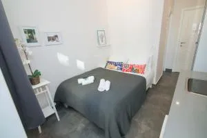 Gabriel Apartments - JAFFA Street 214 Suits + Balcony - An Nabī Şamūʼīl