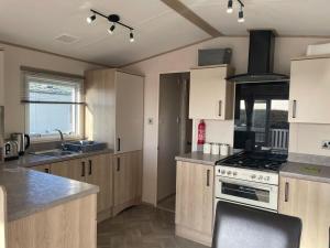 74 Bayside Cove Pevensey Bay Holiday Park