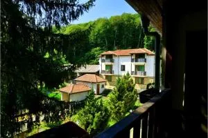 РИБАРНИКЪ - 埃迪尔内