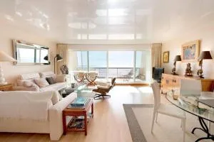 Face mer : Les Vagues Bauloises - La Baule-les-Pins