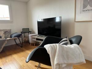 ღ La Cabane Rochelaise • Vue sur le vieux-port