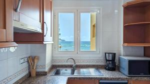 GRAN SOL sea front apartment