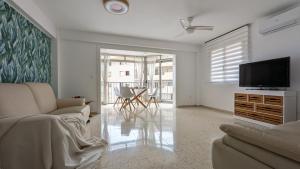 GRAN SOL sea front apartment