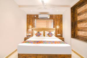 FabHotel Prime The Pavilion - Nr City Centre 2