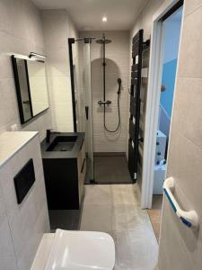 Villas Villa de luxe piscine jacuzzi : photos des chambres