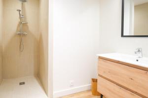 Jolie maison rénovée proche centre ville Les Sables 9 personnes