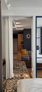 TAM Skanderbeg Square Mozart City Center No5