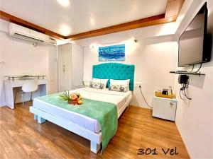 Beach Paradise Miramar Goa