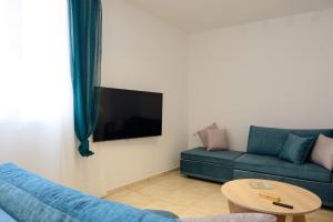 Summer Retreat 3rd floor