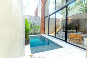 Riverstone Villas - 孟威