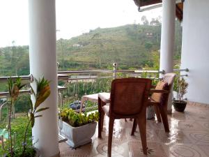 The Cozy B by Bawas