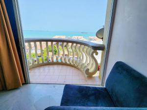 Glory Beach Resort PD Sea with Nice Sea View, Tanjung Gemok 71000 PD