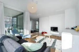 Lichtrijk & ruim app aan zee met zonneterras - 6p - Molenwijk