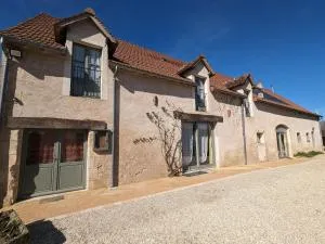 Domaine paisible au cœur du Berry, proche Parc de la Brenne, 6 chambres, cheminée, idéal familles - FR-1-591-200 - Chalais