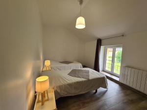 Maisons de vacances Maison calme avec jardin et terrasse, proche Chateauroux, 3 chambres, 3 salles de bain, parking inclus - FR-1-591-359 : photos des chambres