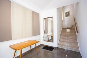 Villa Stone - Pool house 100 meters from the beach