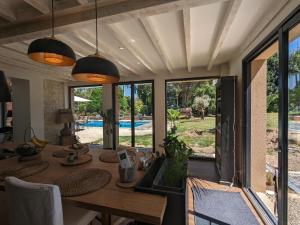Maisons de vacances Gite Chateauroux, 2 pieces, 4 personnes - FR-1-591-550 : photos des chambres