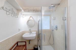 Genteel Home Scarlatti