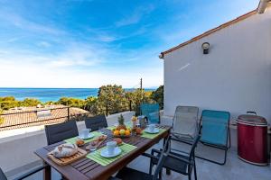 Maisons de vacances Villa Bollaccia - Vue mer avec piscine : photos des chambres