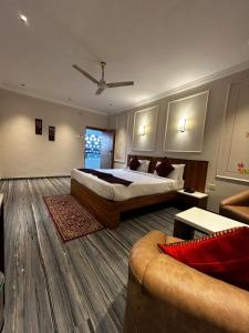 Alba Premier Kolhapur