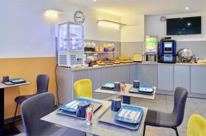 Hotels Adonis Hotel Strasbourg : photos des chambres