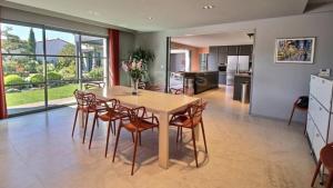ღ Villa des Astres 850 m2 - Piscine, Sauna, Hammam, & Salle de Cinéma