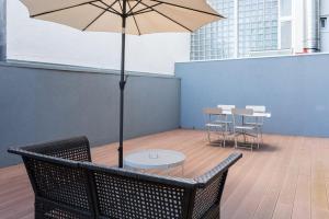 GuestReady - Three Mirrors