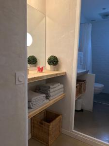 Appartements Les Logis de la Combette : Appartement 2 Chambres