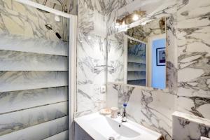 appartement Nice , terrasse panoramique mer