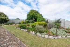 Idyllic seaside escape