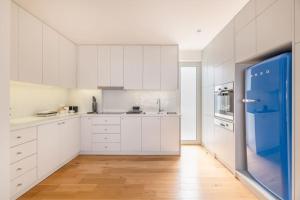 The HostMaster Metropolitan Penthouse